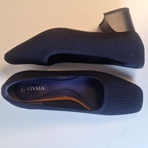 Vivaia Melody Square Toe Ribbed Navy Blue Block Heel Pumps Size 7.5